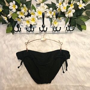 Old Navy Embroidery Embellishments Cut Out String Tie Bikini Bottoms